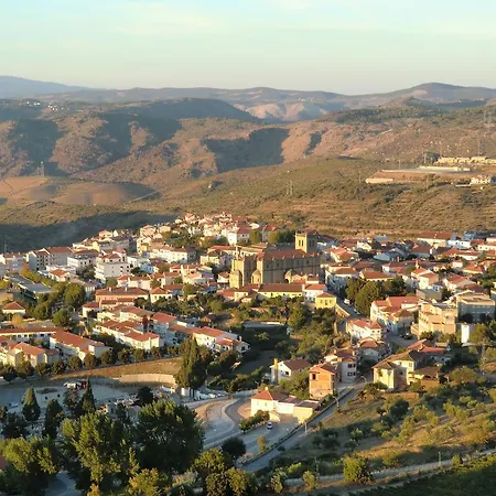 金塔阿伟蕾拉农家乐 *