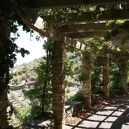 مزرعة للإقامة Quinta Aveleiras