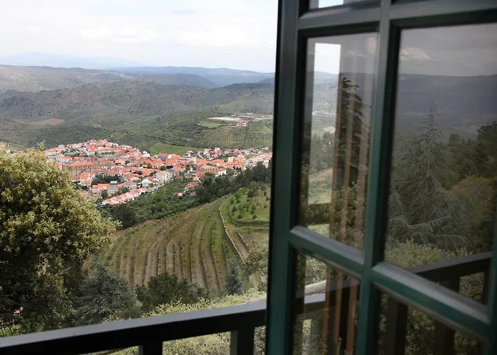 Quinta Aveleiras 토레드몽코보